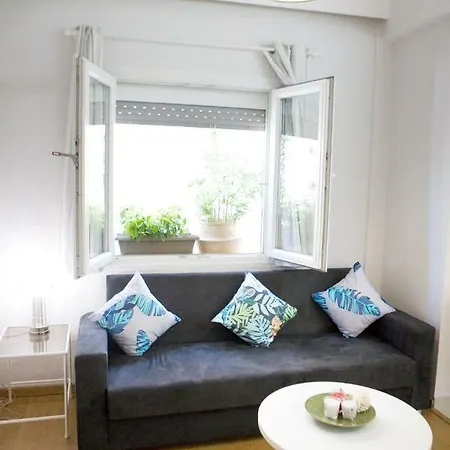 Downtown Penthouse * Selanik